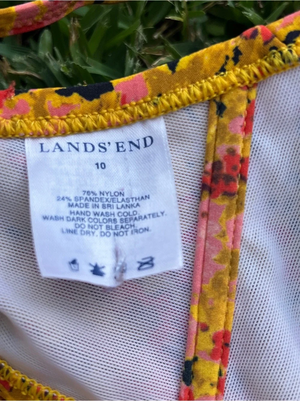 Lands End 10 medium mustard yellow gold dainty preppy floral bikini swimsuit top